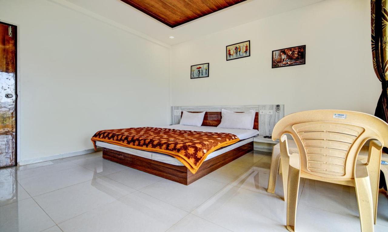 Aditya Hill View Inn Mahābaleshwar Kültér fotó