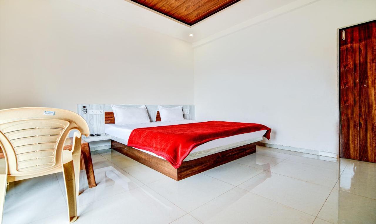 Aditya Hill View Inn Mahābaleshwar Kültér fotó