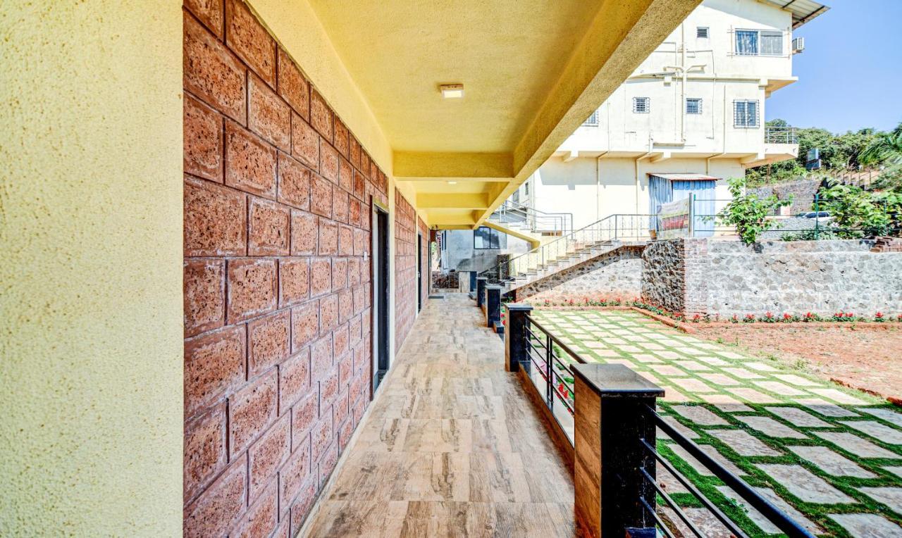 Aditya Hill View Inn Mahābaleshwar Kültér fotó